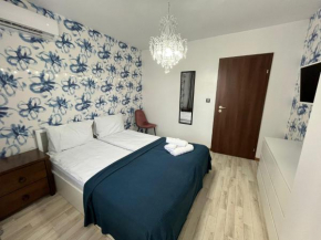 Snowflake in Royal Park, Shuttle, SPA Bansko
